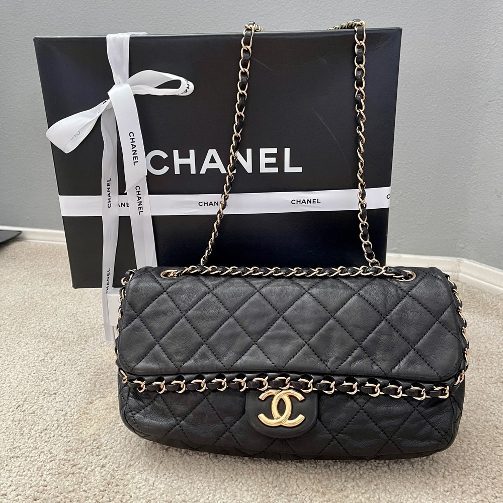 CHANEL Chain Around Flap Bag Sac Rabat